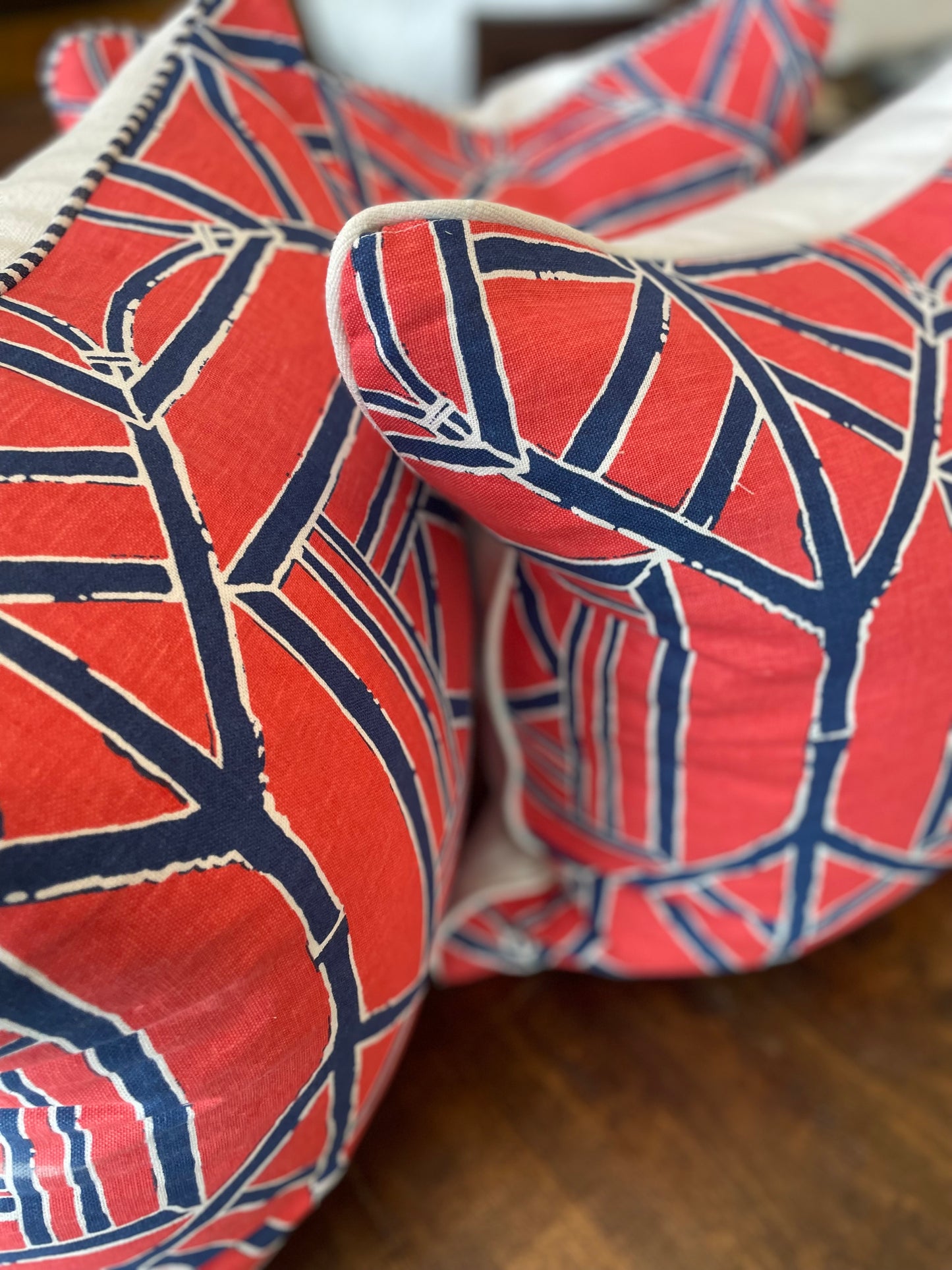 Pagoda red and blue bamboo print with striped blue welt and white linen back